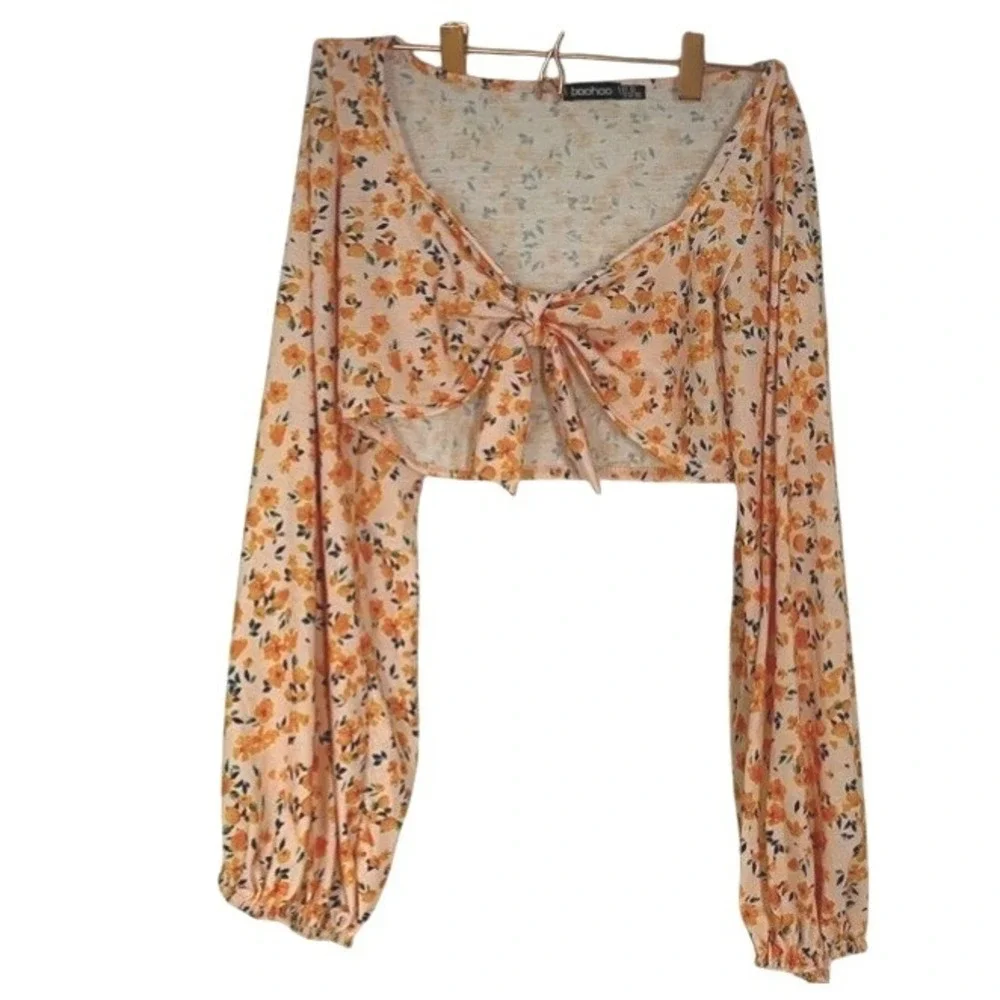 Boohoo Floral Print Long Sleeve Tie Front Crop Top‎ High Waisted Shorts Set - Picture 2 of 4